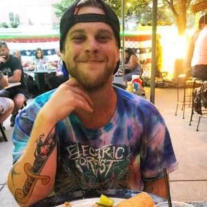 Meet your Posher, Collin